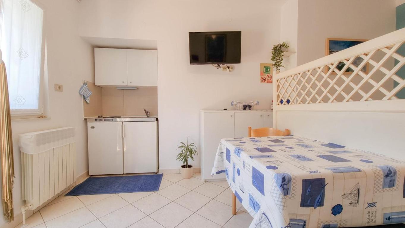 Alma One Apartman Novigrad Istria Kültér fotó