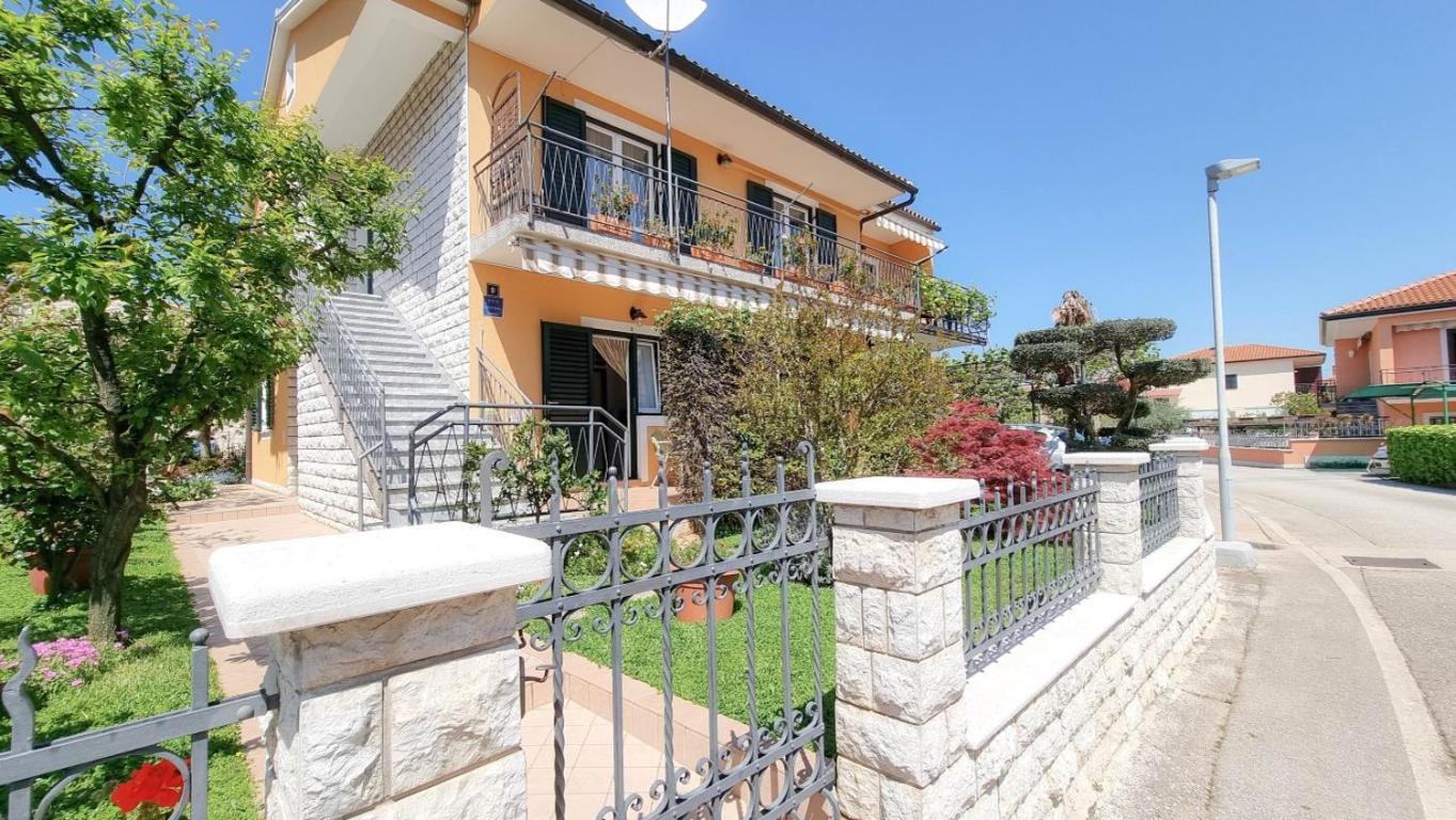 Alma One Apartman Novigrad Istria Kültér fotó